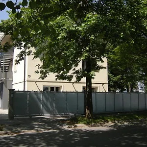https://vila-ema-apartments-and-rooms.hotels-in-ljubljana.com